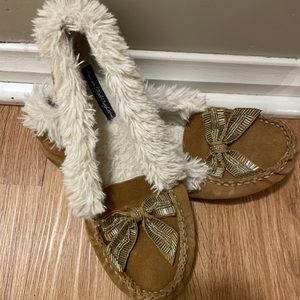 American eagle moccasin size 9